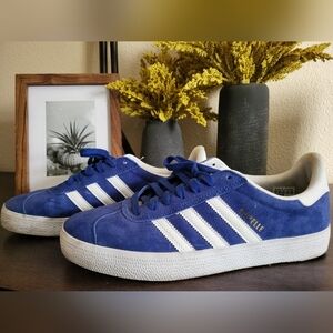 Adidas Gazelle Skateboarding Shoe